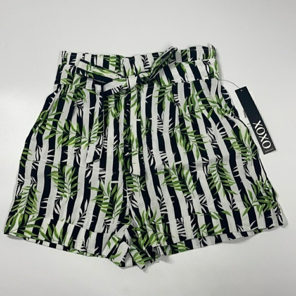 NWT xoxo Stripe & Leaves Print High Rise Paper Bag Style Shorts w Tie Waist S